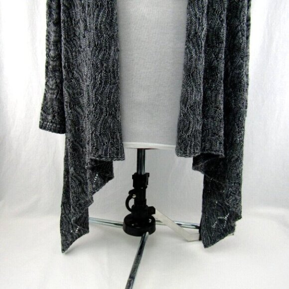 Chicos Gray Heather Cardigan Sweater Womens Size M 1 Sharkbite Hem Open Weave - Picture 3 of 11